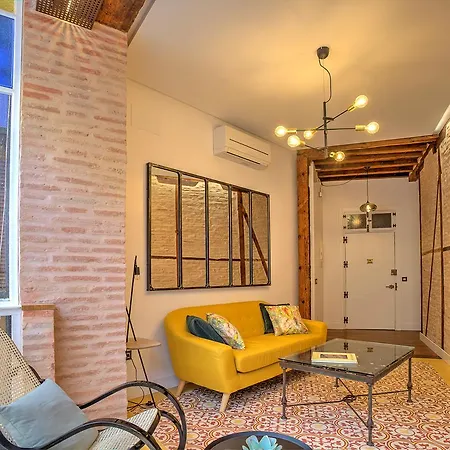 Casa De Meninas Y Del Anillo Deluxe Apartamento *