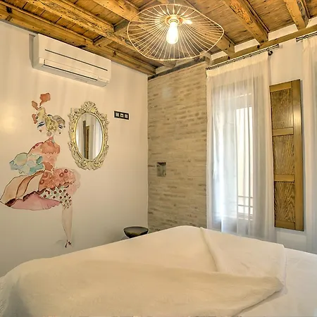 Casa De Meninas Y Del Anillo Deluxe